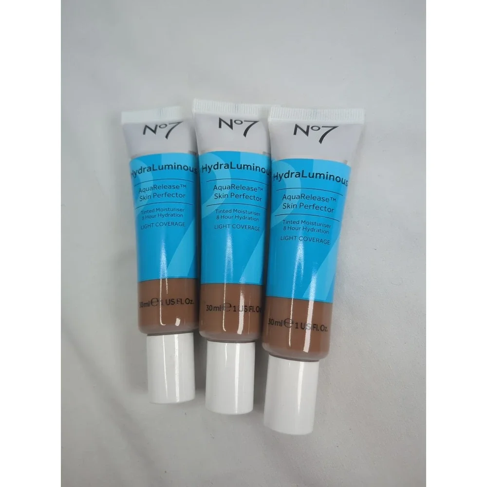 No7 Hydraluminous AquaRelease Tinted Skin Perfector Deep 1 fl oz New Moisturiser